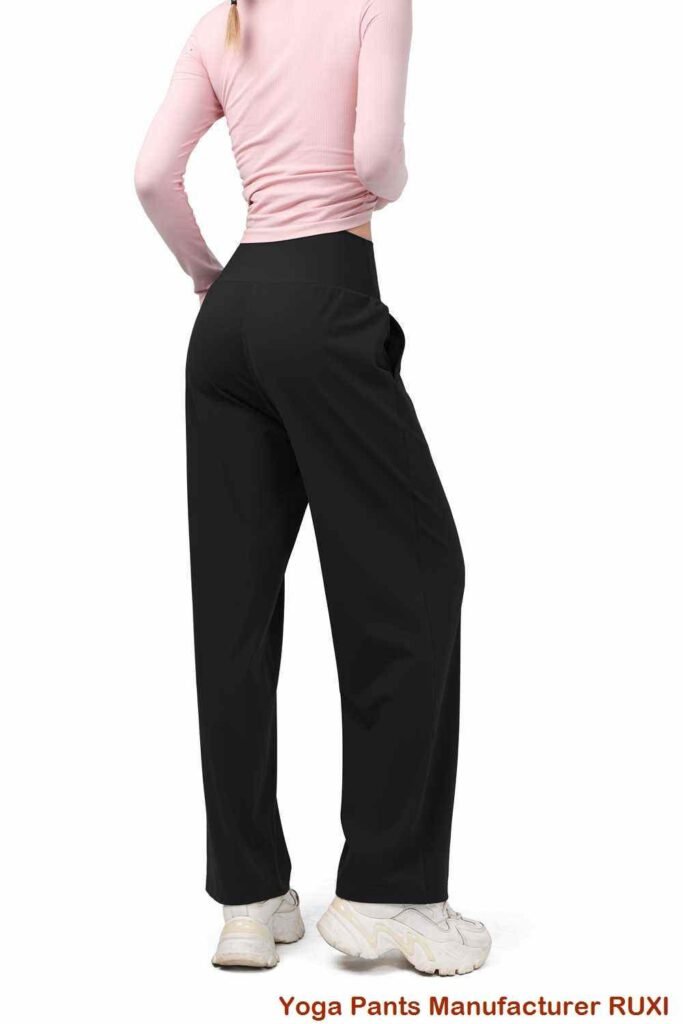 Σορτς Yoga με κορδόνια Comfort Fit